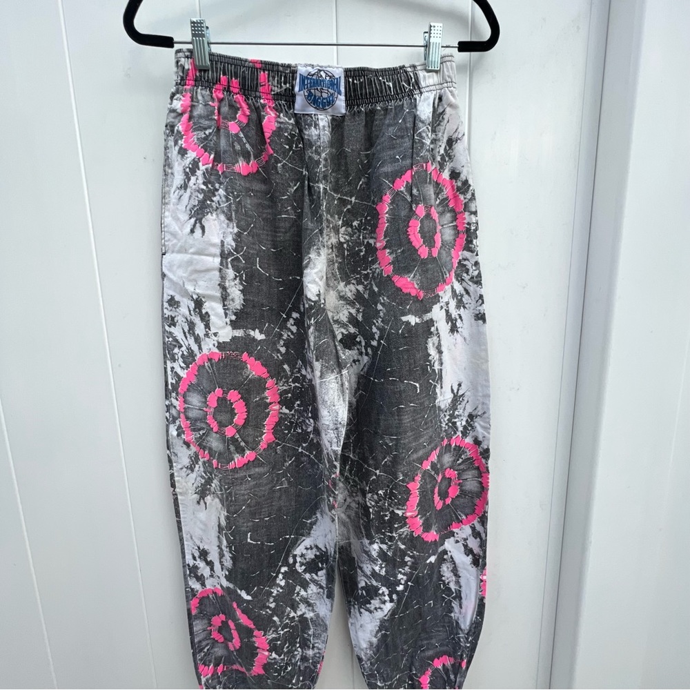 Vintage Men’s Pants International Baggyz Hammer Parachute Pants